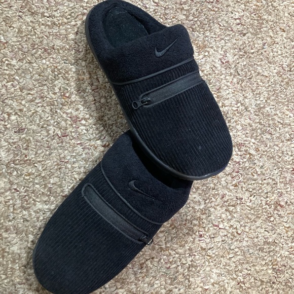 Like new Nike Burrow slippers - Picture 4 of 5